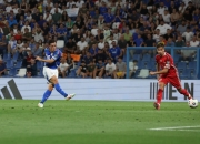 开云体育在线-欧洲球员在比赛中奋勇拼搏，争取胜利的简单介绍