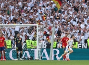 开云体育APP下载-西班牙队迎来胜利，欧洲杯形势激烈