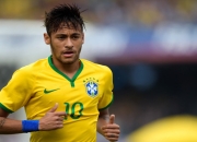 开云体育官方网站-舞台越巨，光芒越盛—阿尔瓦雷斯于贝蒂斯铁幕之上起舞