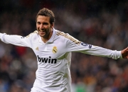 开云平台-德罗赞赛后评分拉满，猛龙末节发力带走山西队