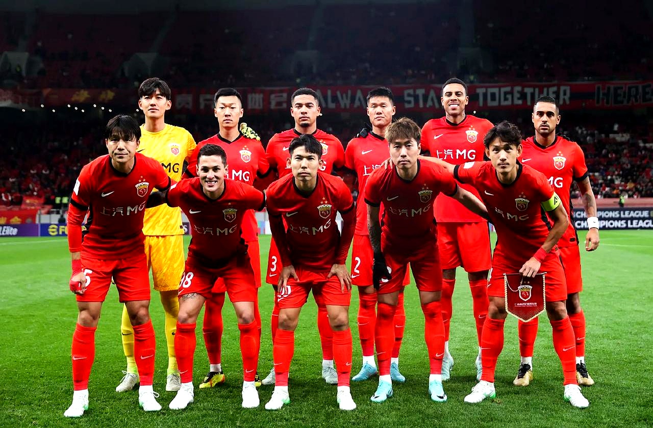 上港全取三分，强势逼近榜首位置！