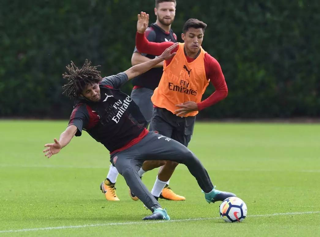 强强对话！顶尖球队争夺荣耀的简单介绍