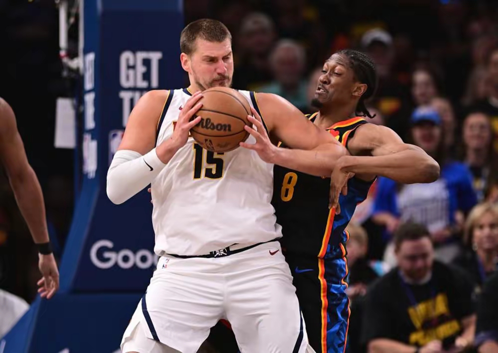 掘金击败老鹰,约基奇砍下分 掘金击败老鹰,约基奇砍下分