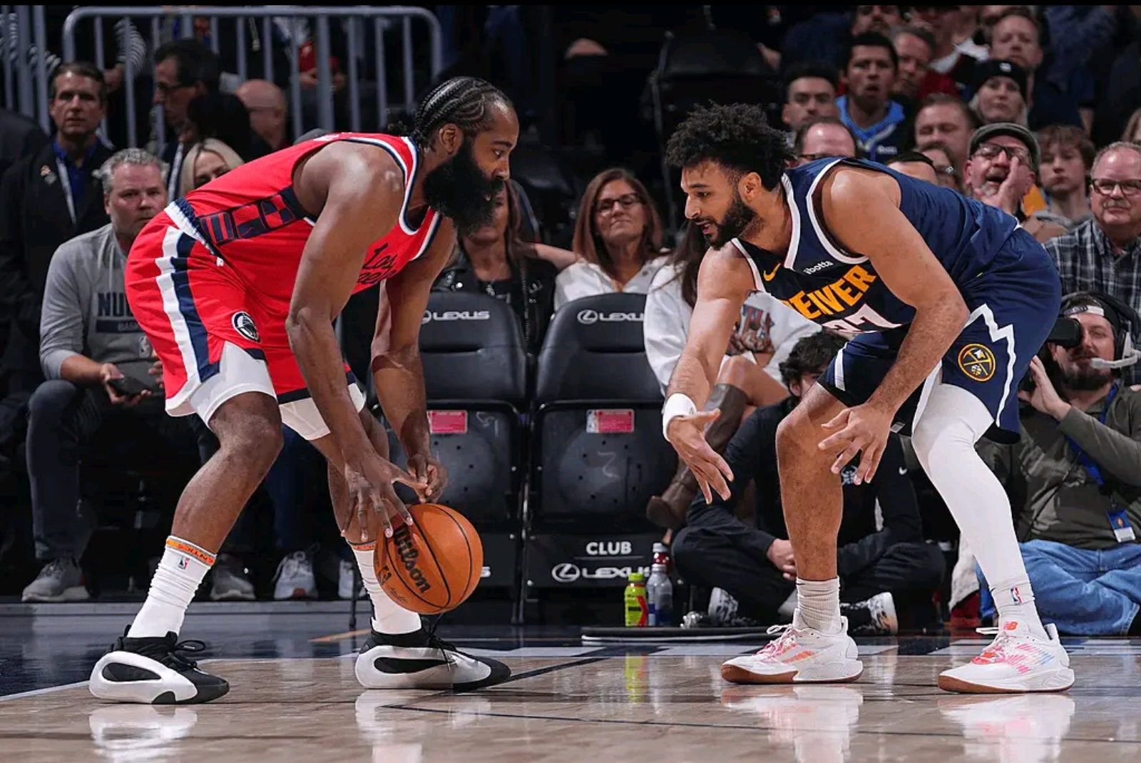 包含雷霆碾压北京队，约基奇点燃赛场的词条