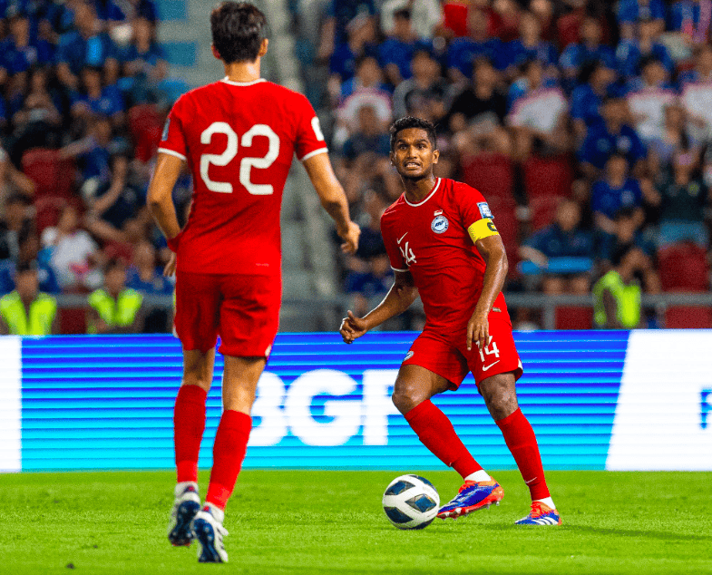 包含丹麦队力克法国队，黄鸭组合统治全场的词条