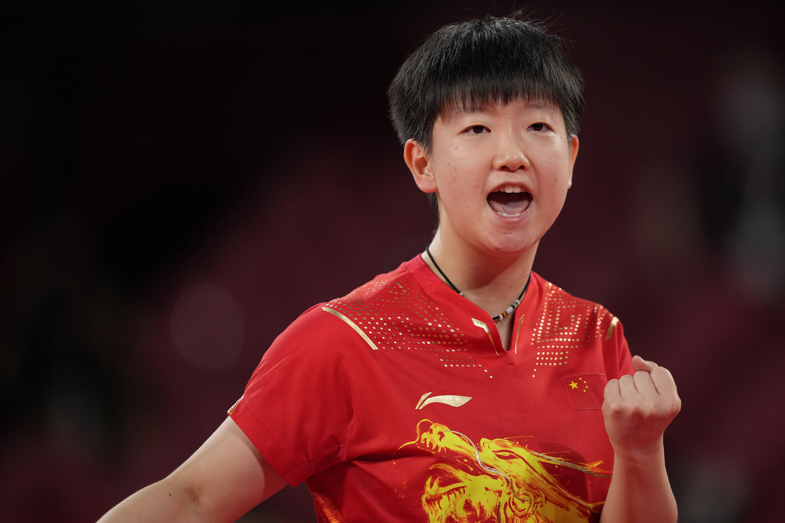 关于中国队完胜泰国队，黄鸭组合状态火热的信息