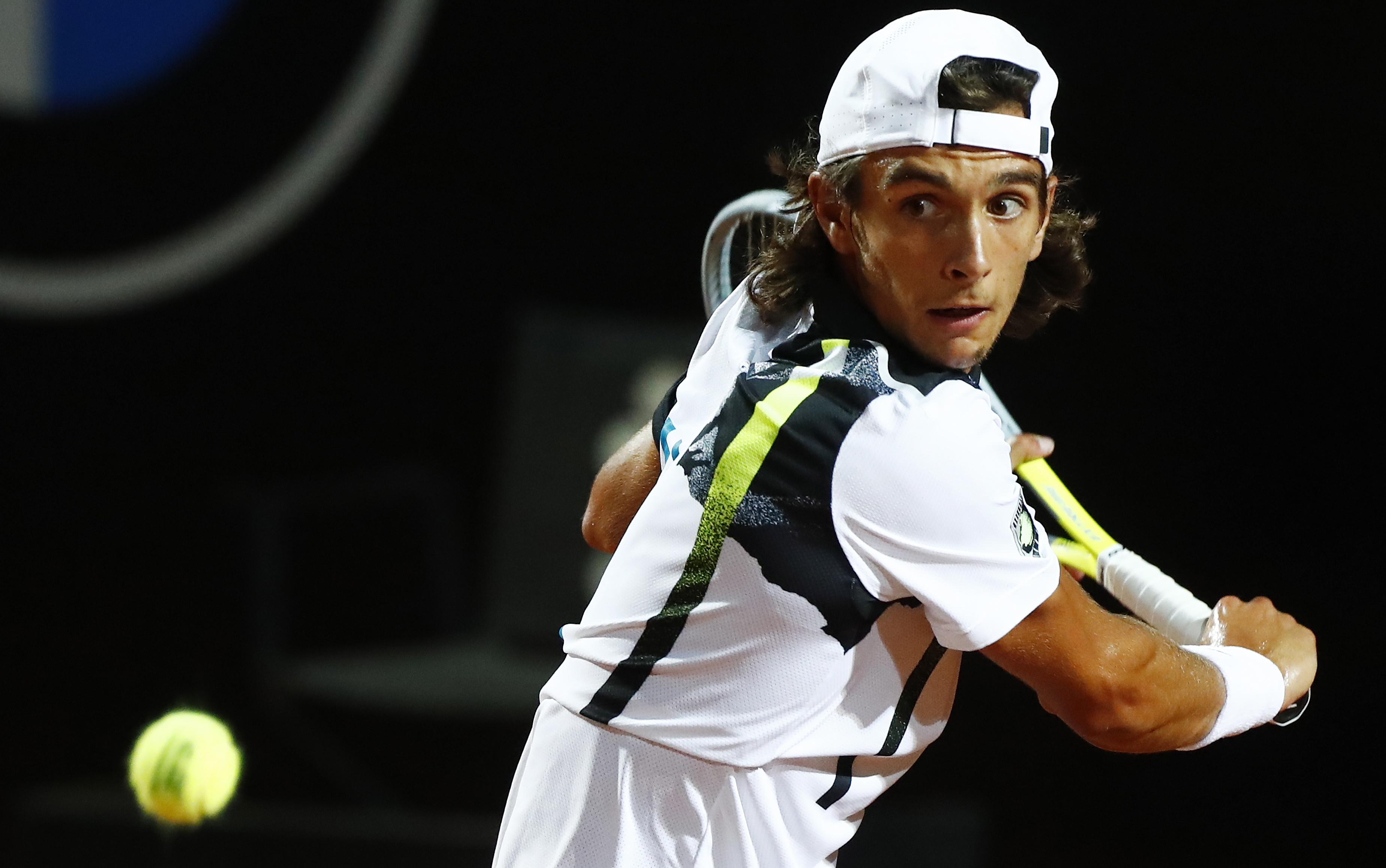 戴维斯杯逆转拉沃尔杯，穆雷状态火热的简单介绍