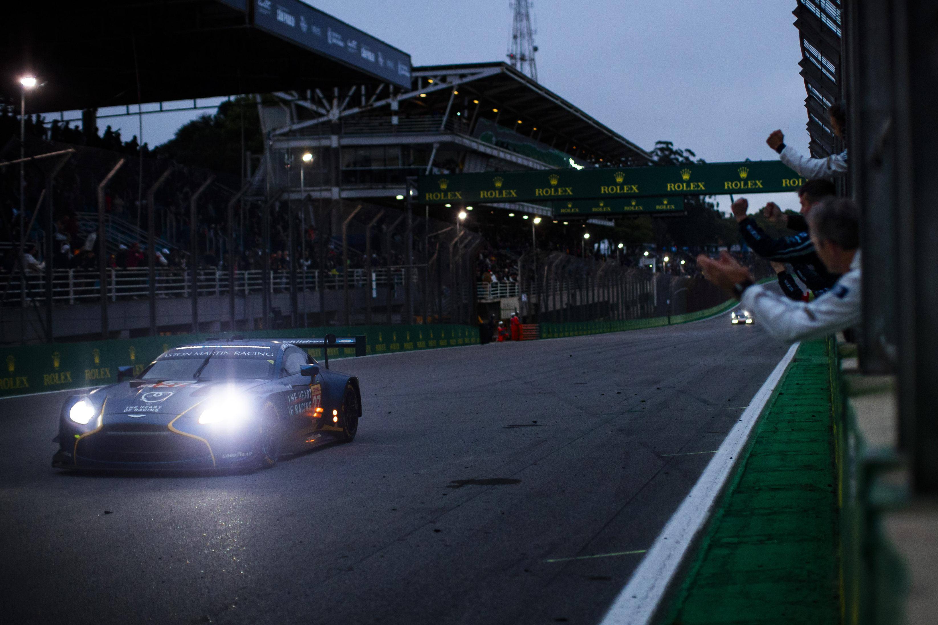 雷诺车队绝杀阿斯顿马丁，勒克莱尔状态火热的简单介绍