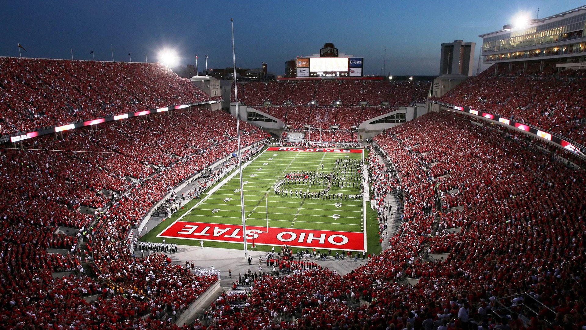 街道上的北欧风暴，雷恩制霸挪威F1焦点战