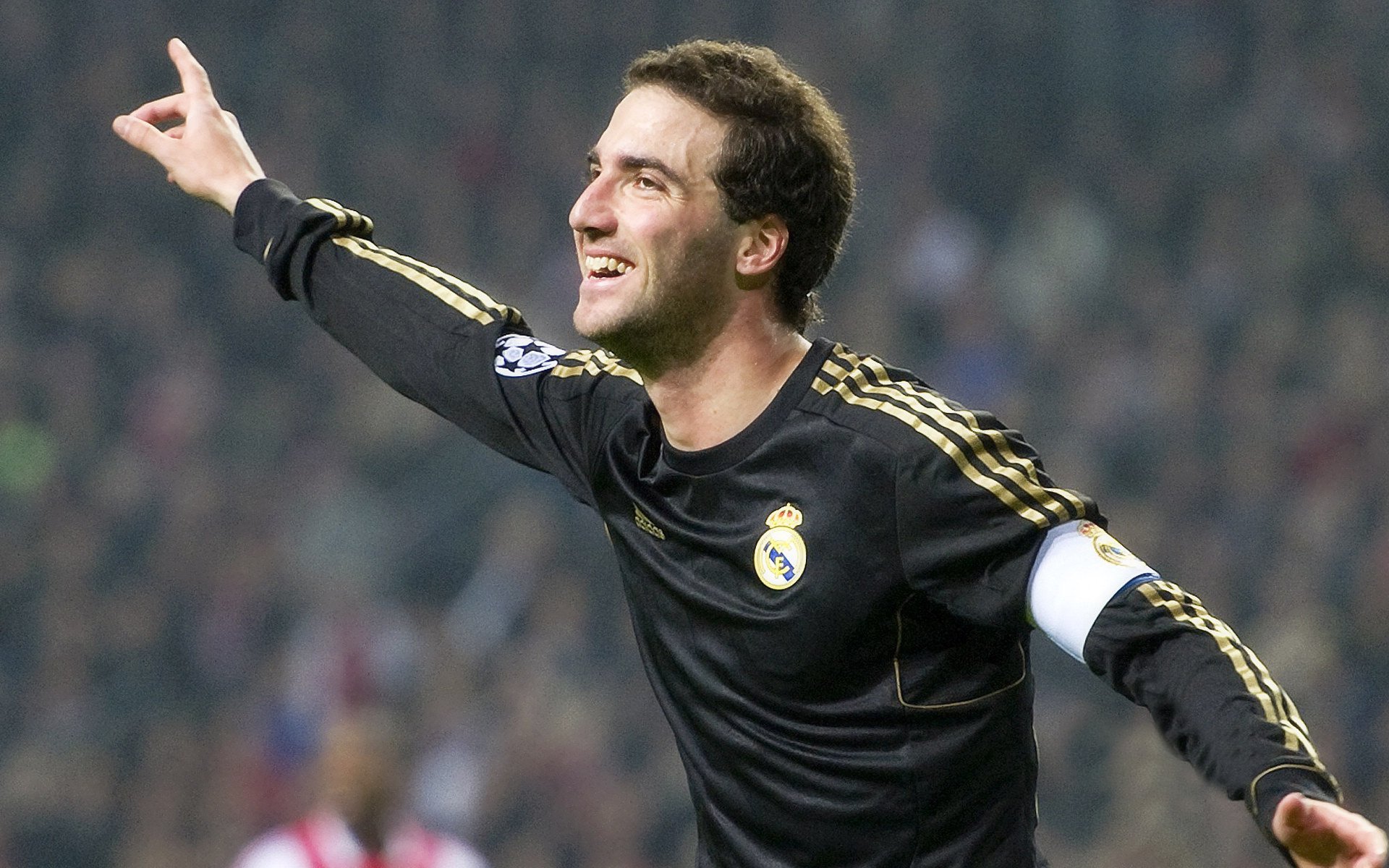 迪巴拉式无解之谜，日本巅峰对决如何破解摩洛哥铁壁